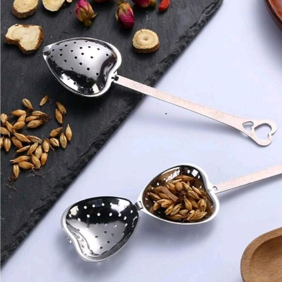 Heart Shaped Tea Filters / Infusers - Picture 3 of 6